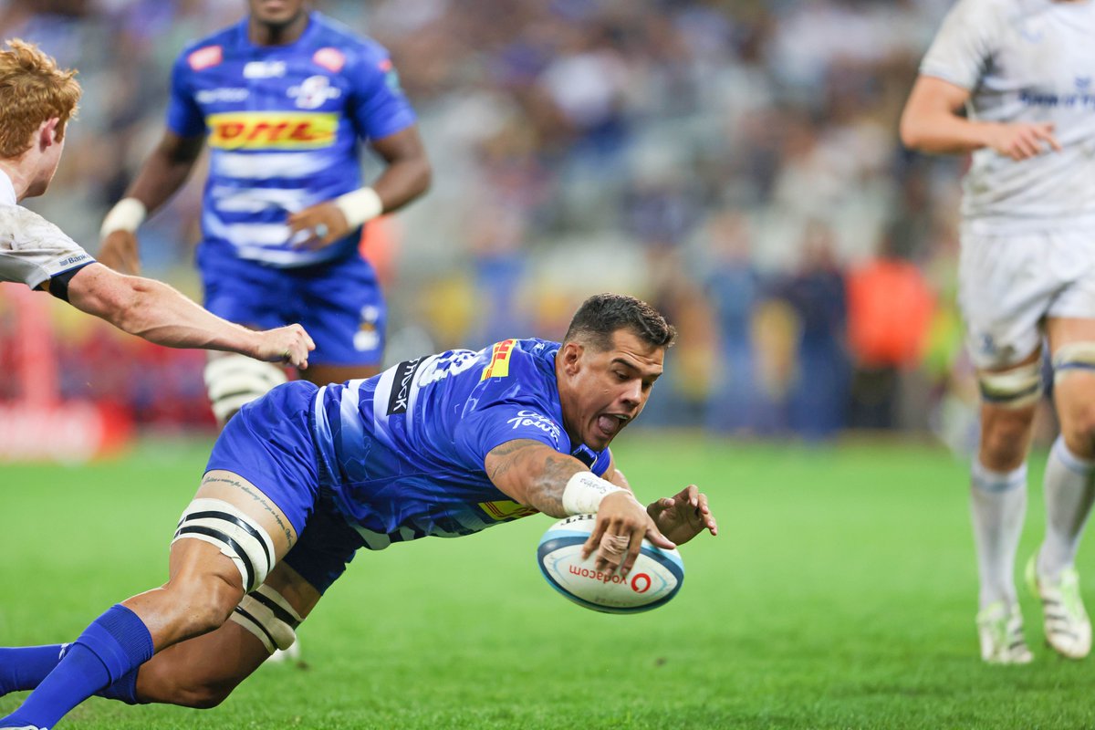 The attacking phases keep coming and it is Willie Engelbrecht who finishes. Bonus point in the 👜 ⛈️ 37-12 🔵🟡 (70 mins) #STOvLEI #iamastormer #dhldelivers @Vodacom #URC