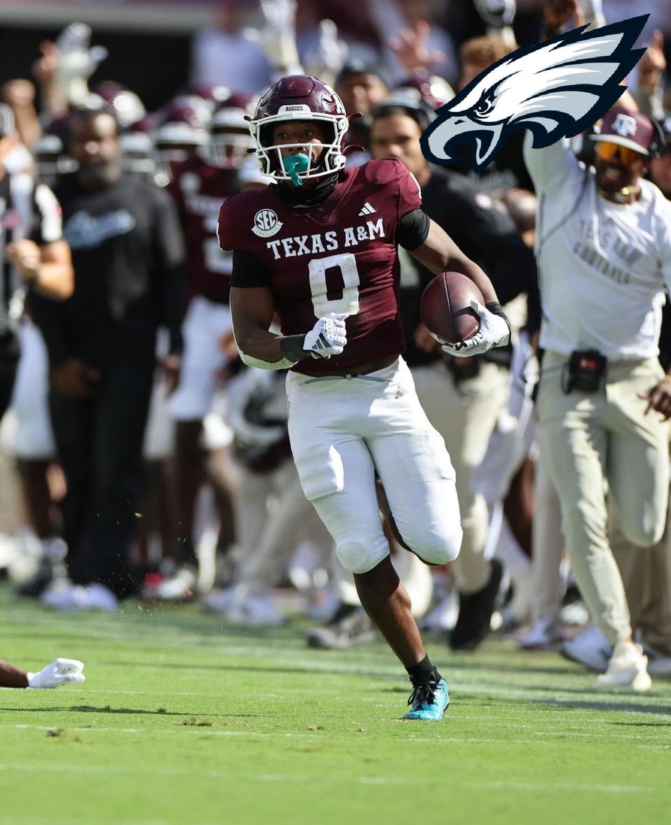 BREAKING: Texas A&M wide receiver Ainias Smith has been selected by the Philadelphia Eagles with the 152nd pick!
