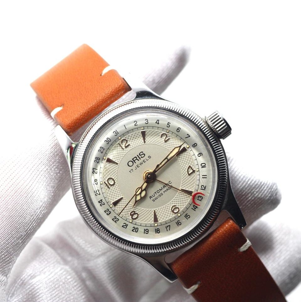 Wristette's tweet image. (Very Good) Oris Big Crown Pointer Date 7400 - Year 1990

takeyourclock.com/products/very-…
.
.

#oris #orisbigcrownpointerdate #bigcrownpointerdate #orisbigcrownpointer #oriswatch #orispilot #orisbigcrown #pilotwatch #wrongwrist #rightwrist #watchesofinstagram #bigcrownpropilot #orispilot