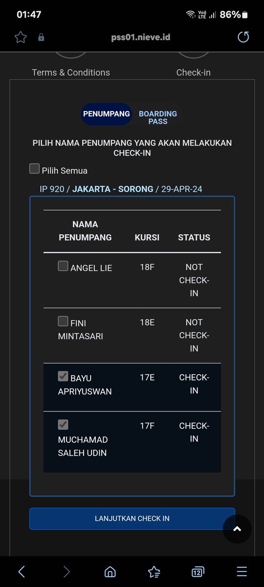 socelmuhammad's tweet photo. @pelitairservice hallo malam kak, utk 2 penumpang bisa check in, dan 2 penumpang lagi setelah pilih seat utk melanjutkan check in statusnya menjadi not check in. Ini kenapa ya kak? https://t.co/fr90wrYsKZ