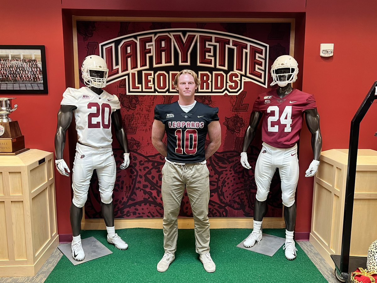 Had an amazing time @LafColFootball today! Huge thanks to all the Coaches and players for spending time with me. Can’t wait to get back up soon! @CoachKBaumann @Coach__Trox @Coach_Saint @CoachSeumalo