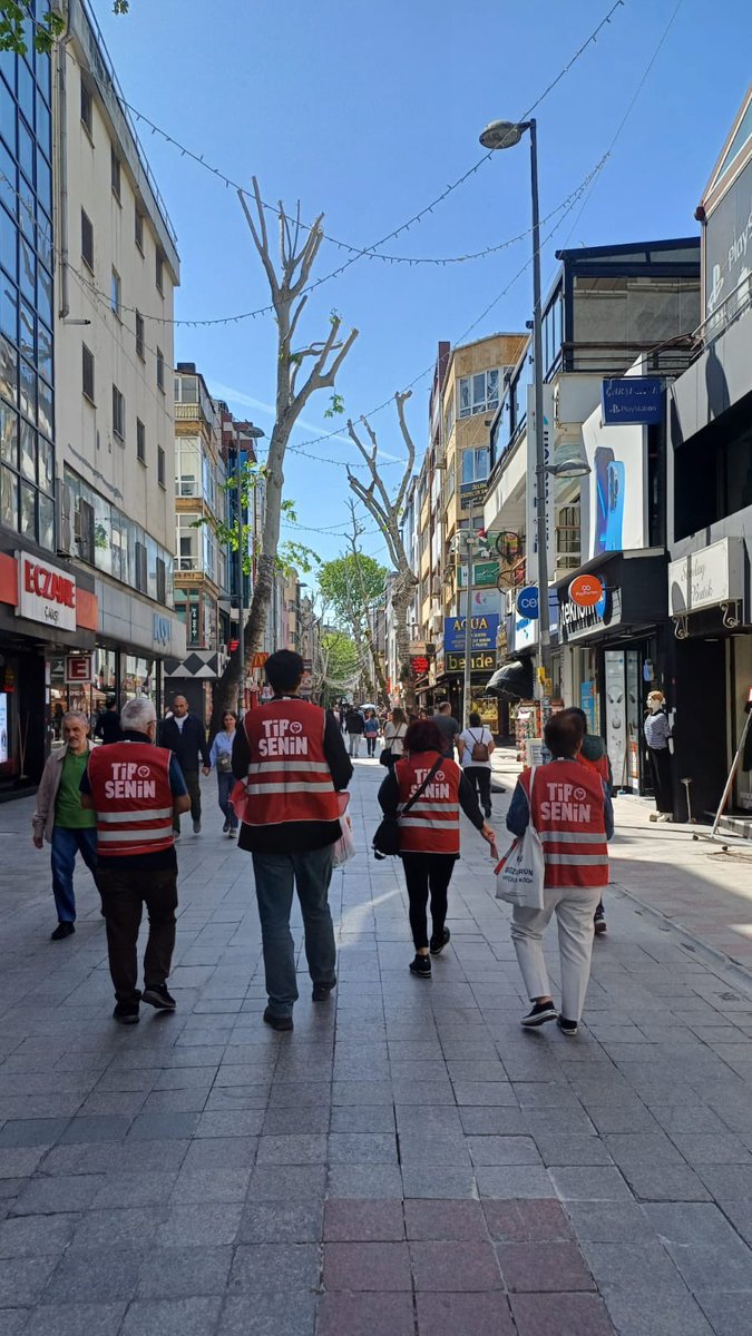 Çağlayan Vatan Caddesi ve Kartal’da 1 Mayıs bildiri çalışması gerçekleştirdik.