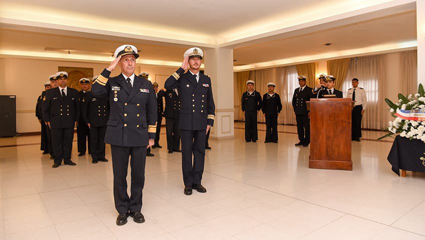 La Marina Nacional Francesa homenajeó al Almirante Guillermo Brown. Marinos franceses del buque portahelicópteros anfibio “Tonnerre” y la fragata “Guépratte” recordaron al máximo prócer naval argentino. Leé más 👉🏻 gacetamarinera.com.ar/la-marina-naci…