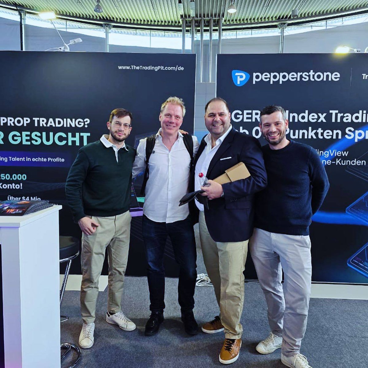TheTradingPit_'s tweet image. Day 2 at #InvestStuttgart2024 🌐 
Oliver Najjar took the TRADERS’ Lounge today! Plus, more live footage from our booth 4C78 🚀 
Dive into the world of prop trading with us!

#thetradingpit #tradingevent #invest #trader #tradinglife #tradinglifestyle #tradingtips