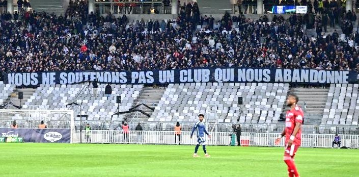 Ne perdons pas notre temps avec eux, à continuer de faire ou d'espérer quelque chose avec l'attitude des joueurs et le silence de notre direction! #NousLesGirondins devons réagir pour notre club @girondins #ColereNoire