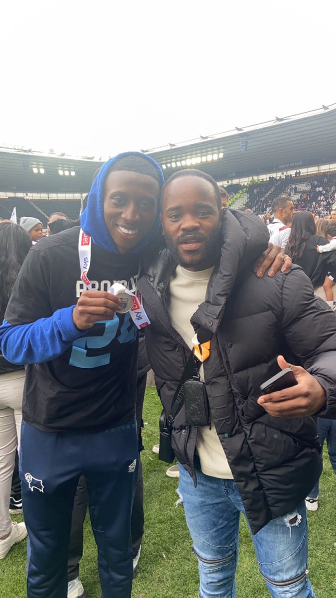 TyreseFornah's tweet photo. Best day of my life and career, this is for youth in Newham, East Ldn &amp; my mum who taught me to stay on track and focus on my dreams and ambitions in life to achieve greatness, hopefully this is a start of many more and also blessed to share this day with my brothers and staff 🤍 https://t.co/Cjj8Sj8C3Y