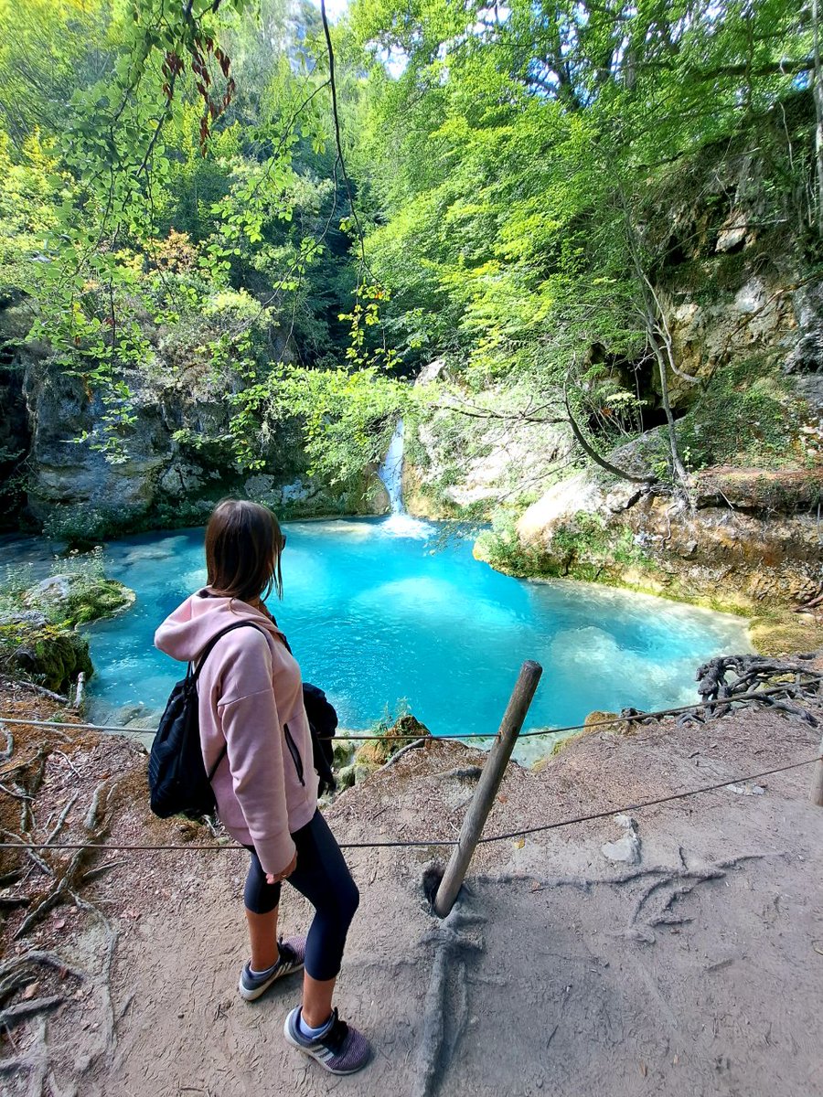 Las 5 cascadas más bonitas de Navarra que no puedes perderte en tu visita al Reyno.  🩵 Nacedero del Urederra.  🩵 Cascada de Belabarce.  🩵 Cascada de Xorroxin 🩵 Cascada del Cubo.  🩵 Cascada de Ixkier.  Más información aquí 👉🏻 visitnavarra.es/es/-/las-casca…  #VisitNavarra #Navarra