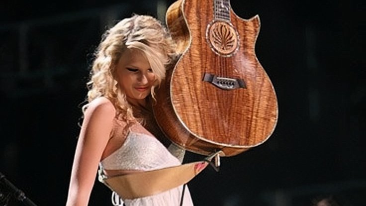 © #CoachellaIHR ▸𝔻𝖺𝗒 𝖳𝗁𝗋𝖾𝖾

It's Paisley Blackford (<a href="/etatdograce/">𝖲𝖺𝖻𝗂𝗇𝖺, 𝗆𝗒 𝖾𝗋𝖺𑁤</a>), her guitar &amp; Coachella against the world. Welcome to the third and last, but not least, day of the festival. 🏜️
🏷️: @paisleynation13