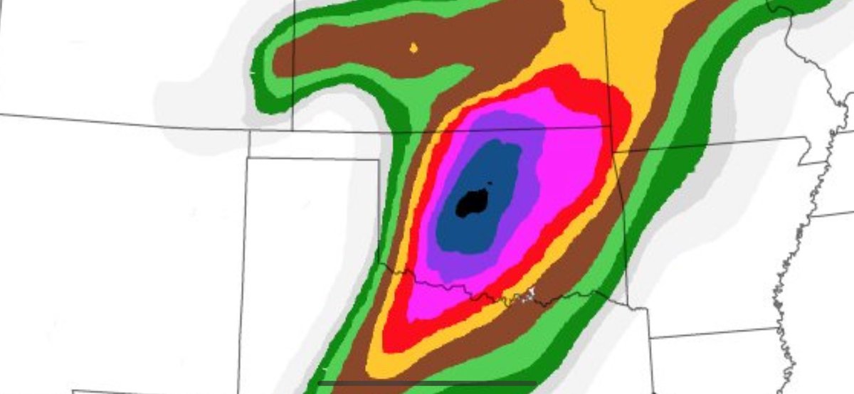 WW3_Monitor's tweet photo. WTF is black Nadocast 

#nadocast #okwx https://t.co/7F4XtCUd8o