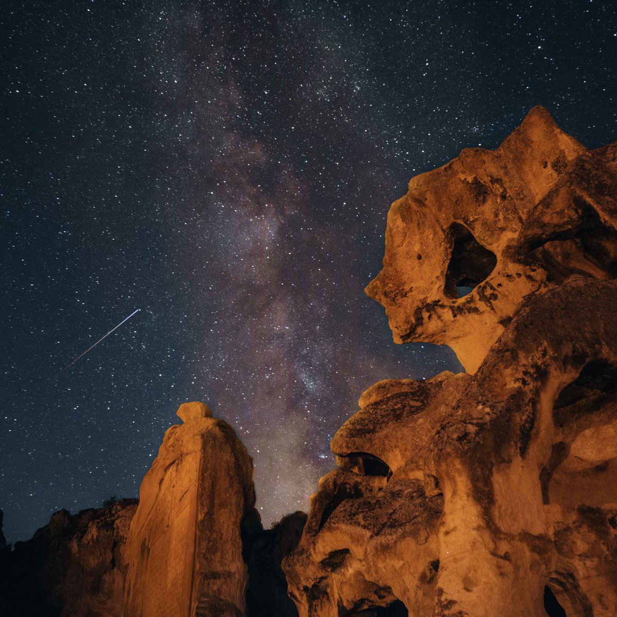 İyi geceler gökyüzü aşıkları 🌌 📍Midas Anıtı