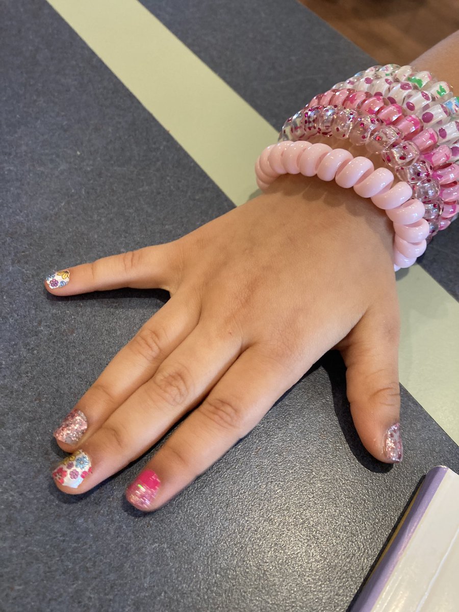 Kelly Griffith tweet media