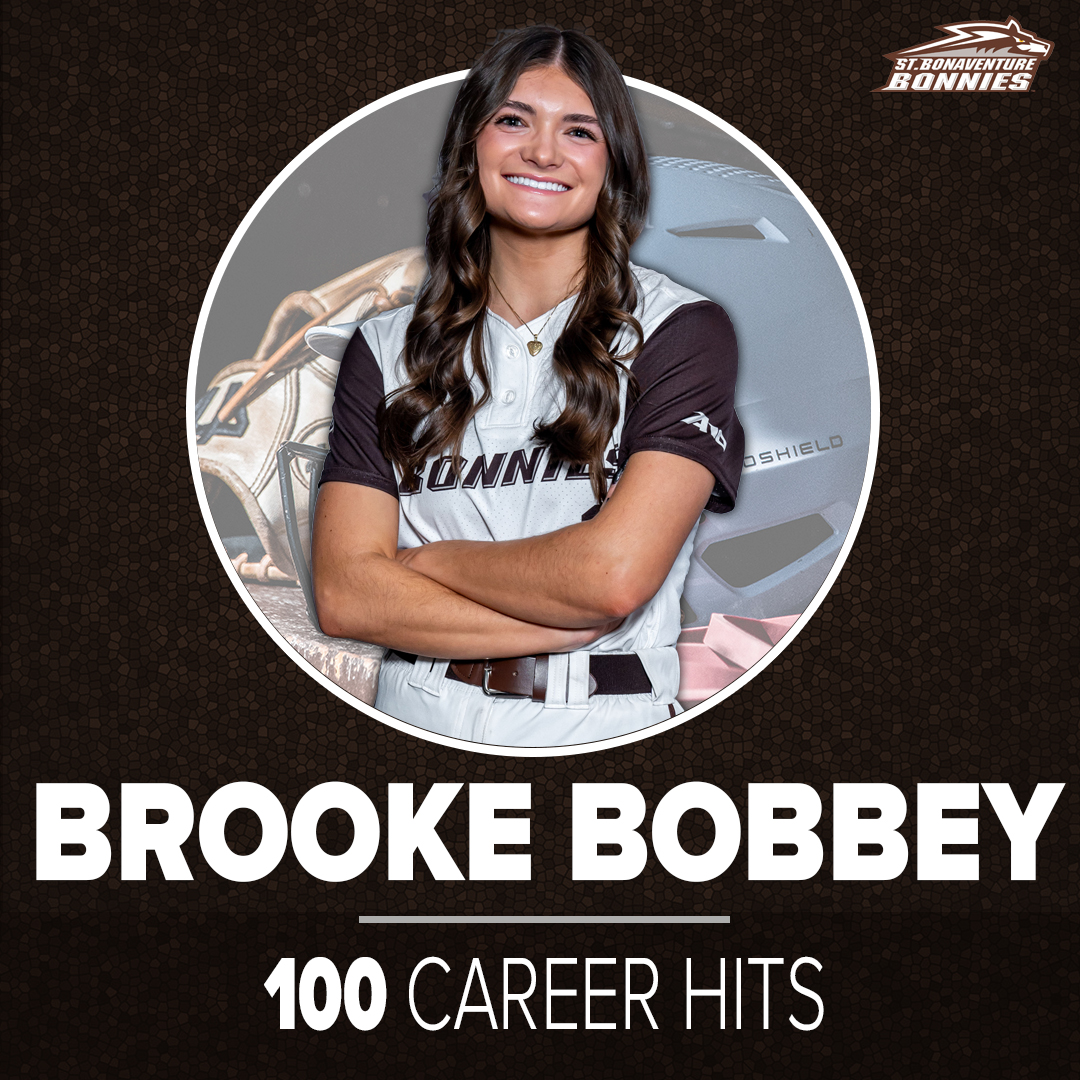 BonniesSoftball's tweet photo. Brooke Bobbey now has 1⃣0⃣0⃣ career hits with her single in the top of the 6th! https://t.co/QxBEb0fpsB