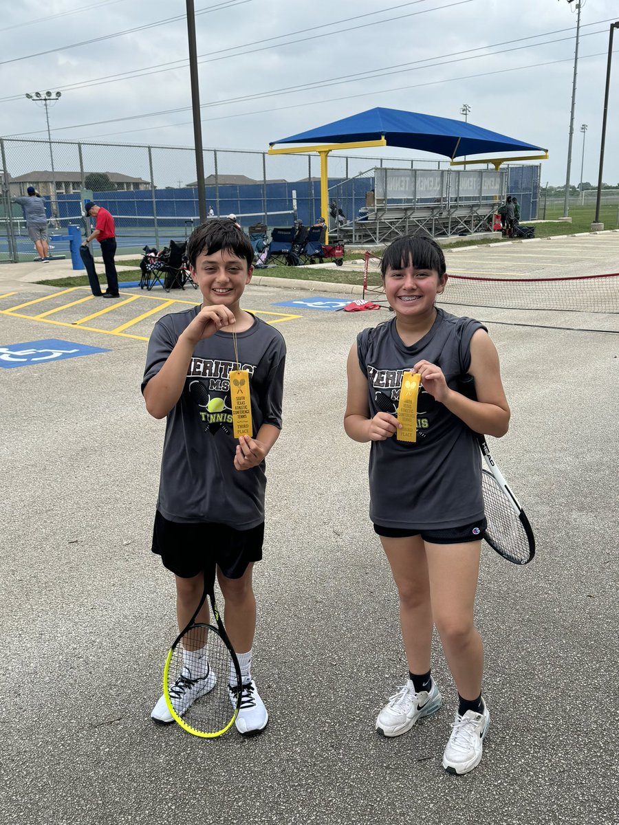 CONGRATS Maverick Riley & Gabriella Albarado for winning 3rd place in mixed doubles at the STAC Tennis Championships! Great job! 🎾👍🏽