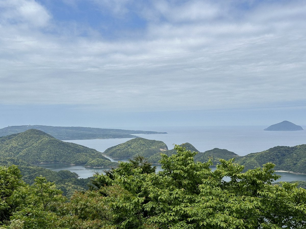 seishun_tar0's tweet photo. 五島列島の福江島、凄くいい所だった!景色良し、魚も肉も旨い、人は優しい!次は長期で来ます!
#五島 #長崎県 #gotou https://t.co/r6CQCKLqrR