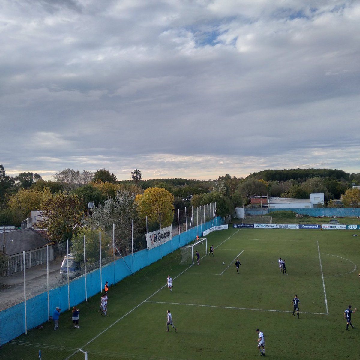 #BMetropolitana 37' PT Gol de Lucas Scarnato #VillaSanCarlos 0 - #DeportivoArmenio 1