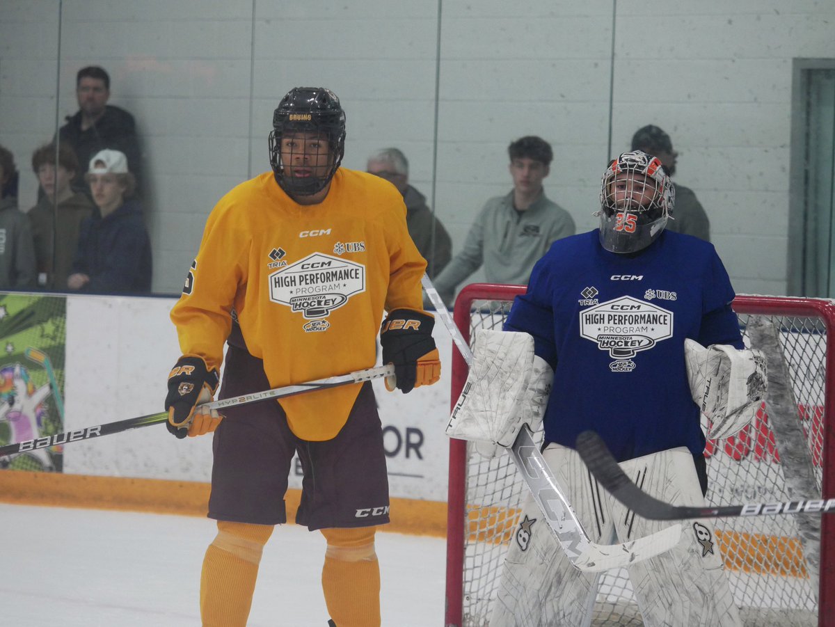 CCM NIT: The Michigan Seniors score with less than two minutes remaining to tie the Minnesota Seniors 3-3. Michael Maillette scores the equalizer with an assist from Owen Turner. To a shootout we go!
