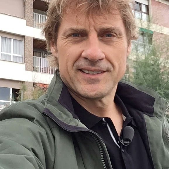 JulianIantzi1's tweet photo. Qué tal lleváis el sábado? Y plan para mañana? Yo en movimiento,  sin parar!! De aquí para allí y a gusto!!
Buen finde para todos/as!!💪😁😍

Mugitzeko jarrera badago nahikoa da, mugimenduak berri mugimendua dakar, beraz badakizue,  muittu-muittu ipurdia!!💪😁😍
...
#txangoak https://t.co/8kHF03XUsj
