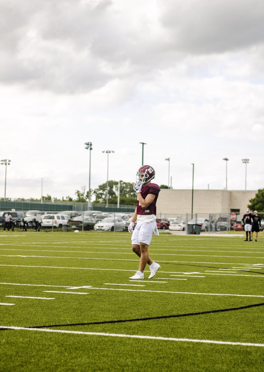 Desmond Cox tweet media