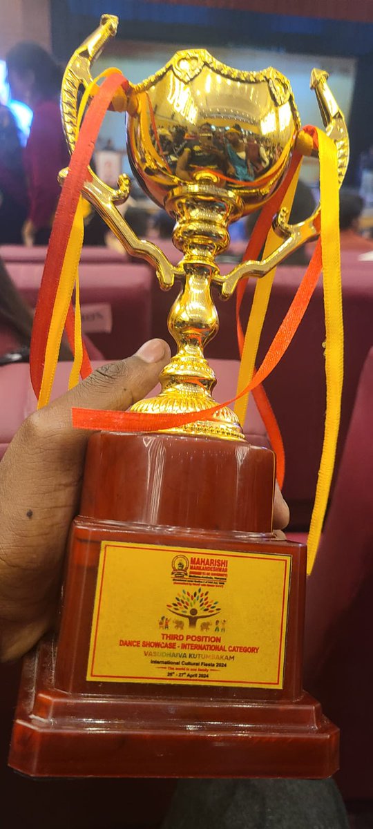 bonibyiringiro's tweet photo. During International cultural fair 2024 held in North India from 26-27 April, RCA in๐ฎ๐ณ,MM (DU) campus won 2 trophy & become 3rd overall winner during event.
The world is one family
#CulturalFiesta #UnityInDiversity #MMDU #ThinkLearnSucceed #mmdulife #mmducampus
@RwandainIndia https://t.co/tHNDStmEFz