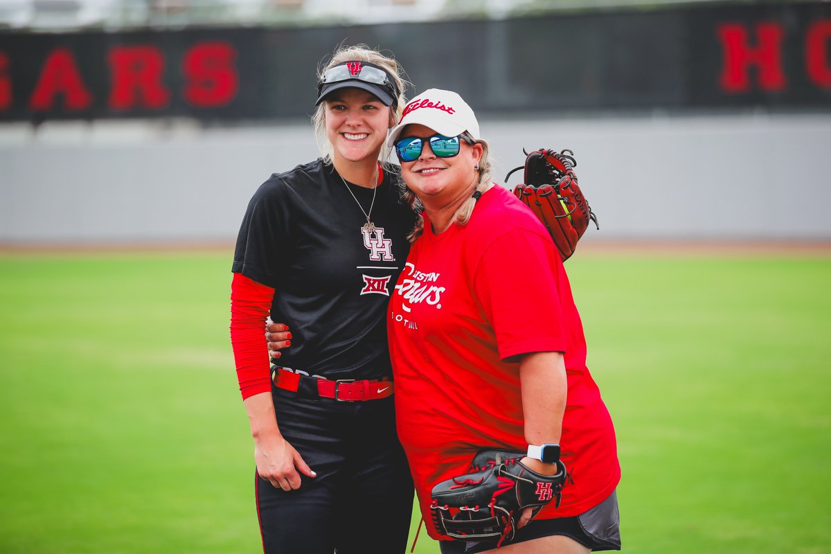 Houston Softball tweet media