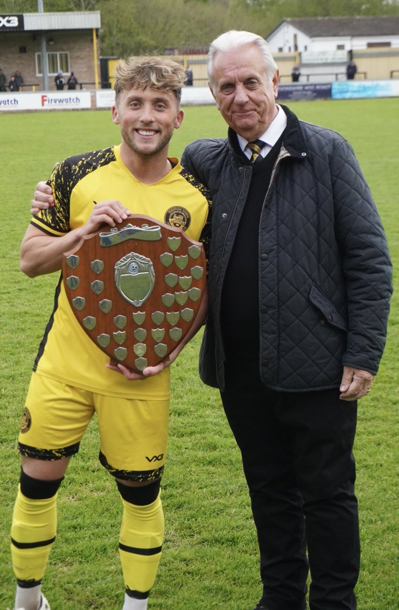 And here he is.. ⁦@jackricey_⁩ ⁦@tivertontownfc⁩ fans player of the year with chairman Ian Moorcroft. Congratulations Jack plus scoring our winner today. 💛⚽️💛 ⁦@NonLeagueCrowd⁩ ⁦@SouthernLeague1⁩