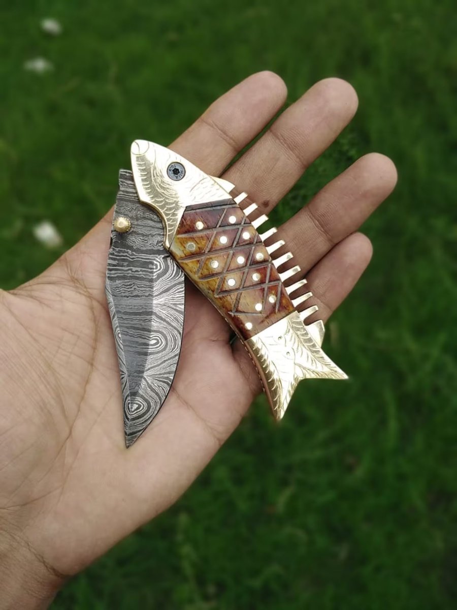 Amazing Handmade Pocket Folding Knife 🔪 
DM For Ordered