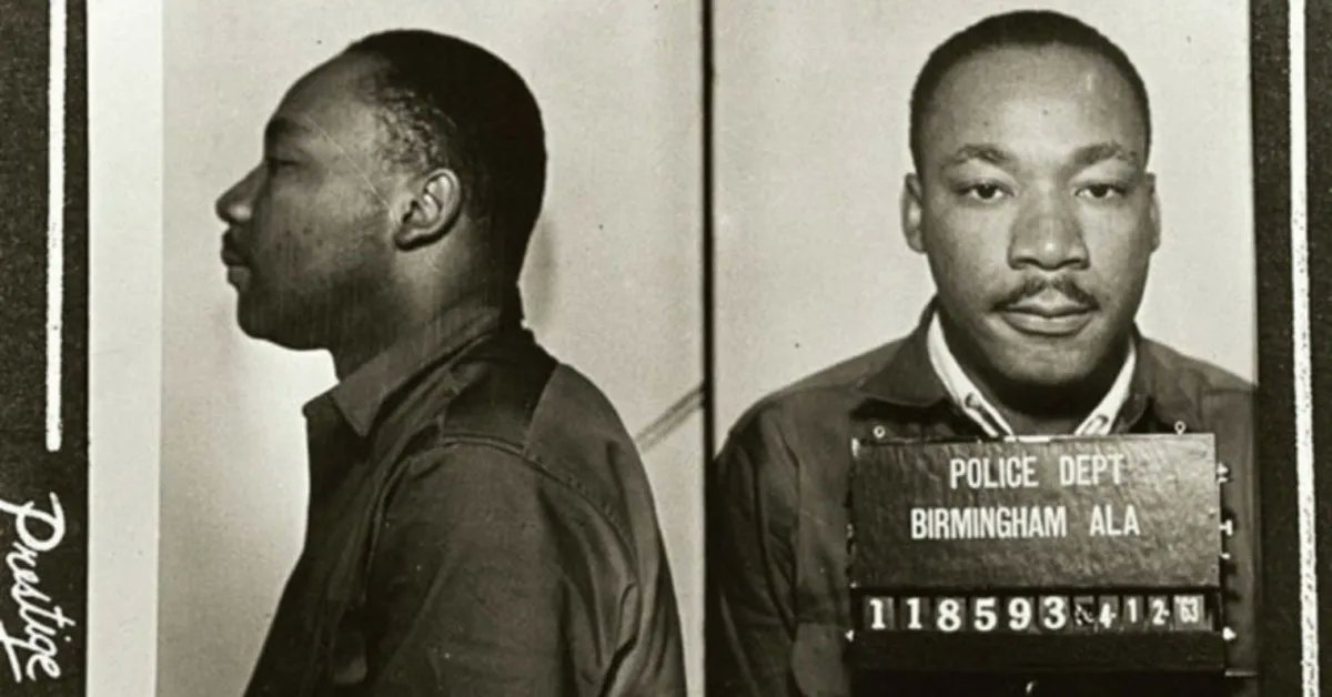 #MartinLutherKingJr in his famous 'Letter from Birmingham Jail (Alabama)', pointed out 4 'basic steps' in any non-violent campaign

1. Collection of the facts to determine whether injustices exist
2. Negotiation
3. Self Purification
4. Direct Action

#Gaza
africa.upenn.edu/Articles_Gen/L…
