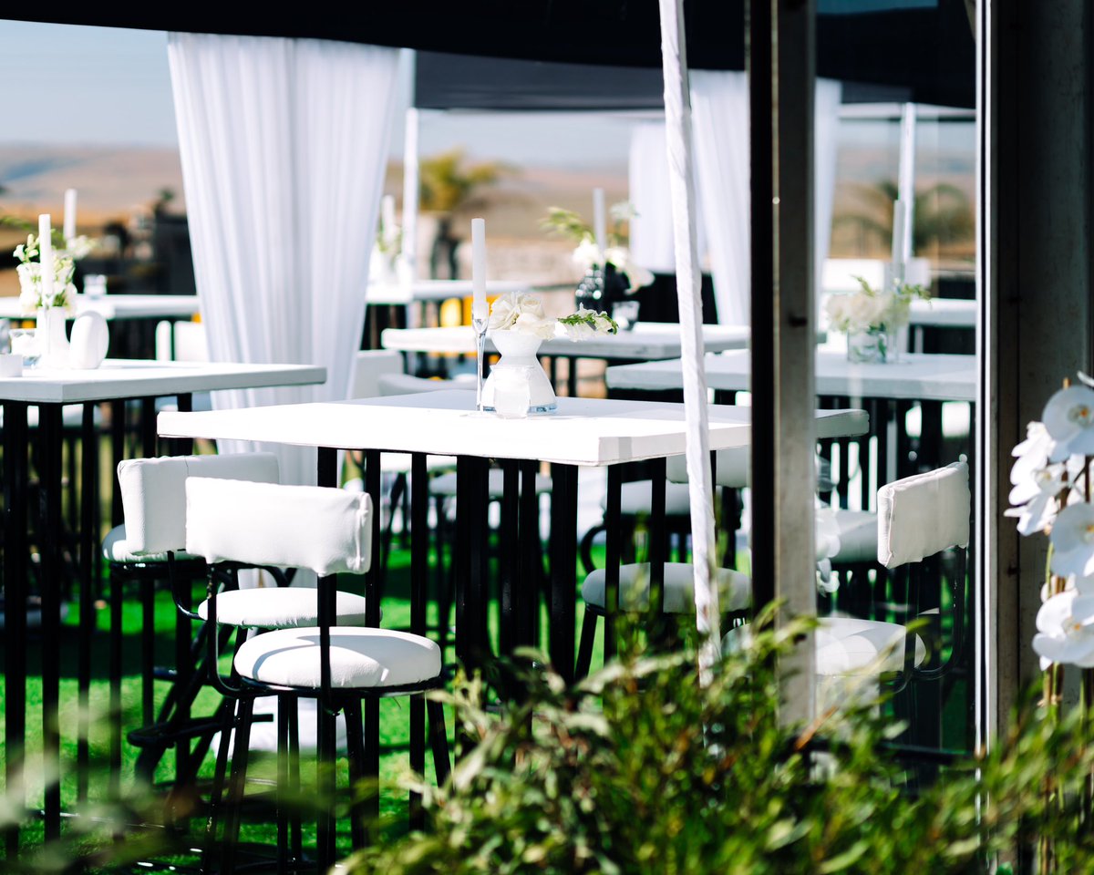 nonoevents's tweet photo. #DignifiedSendOff #RIP
#FuneralService #FuneralCeremony #FuneralServiceSetup #FuneralServiceDeco
#Decking #GlassMarquee #Marquee #Cabanas #StretchTent #Deco #FurnitureHire #Candles #Flowers
#NonoEvents https://t.co/IAVMfpAGsQ