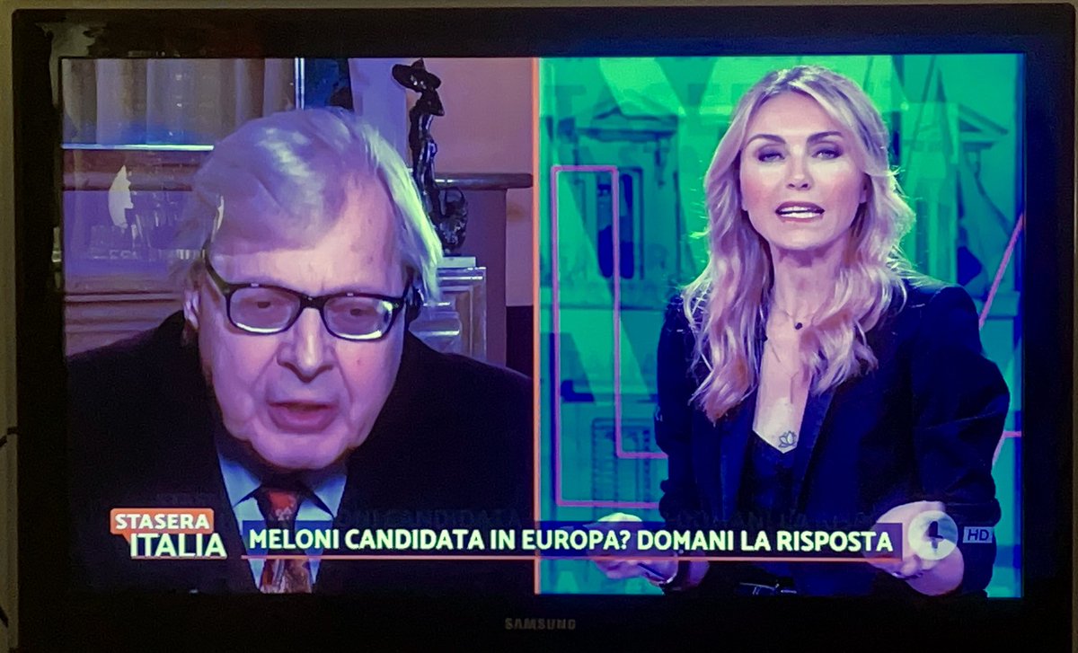 xnitius's tweet photo. Quando ti credi una giornalista da premio Pulitzer ma #Sgarbi ti sdenga. Cara #Scapini 😎
#StaseraItalia https://t.co/BmUfGCWjRt