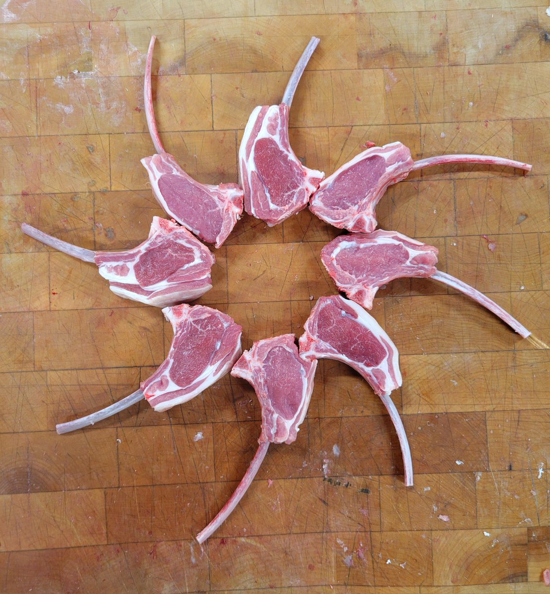 Lamb lollipop chops 🐑
#AcmeMeatMarket
#yegfood