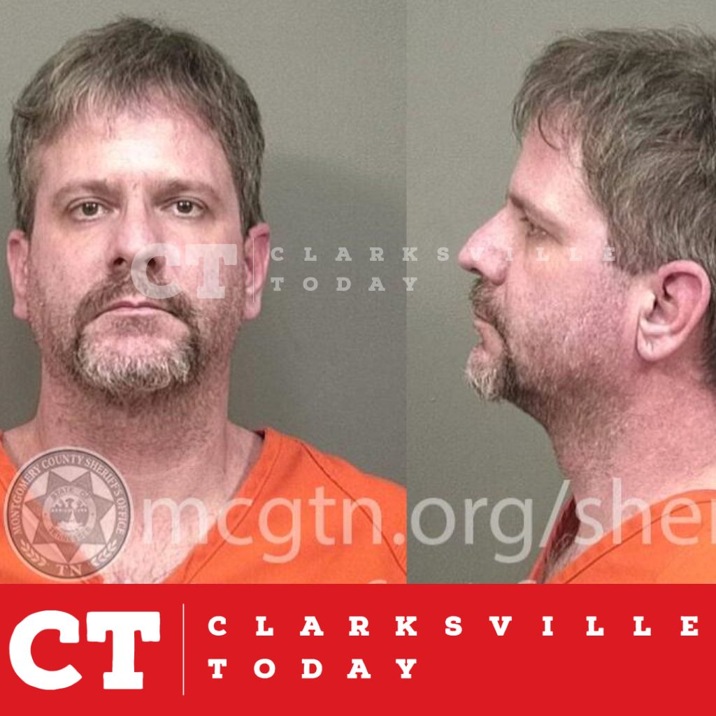 #ClarksvilleToday: Robert Johnson assaults girlfriend after damaging her property during altercation
clarksvilletoday.com/local-news-now…
#ClarksvilleTN #ClarksvilleFirst #VisitClarksvilleTN