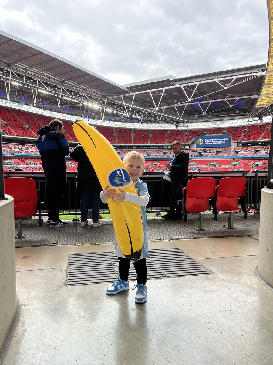 If any one isn’t going to Wembley for the FA Cup final but qualifies then please give me a shout. I doubt my lad will get a ticket but would love to take him again. He’s never seen us lose a game btw 😉🩵 #ManCity #mcfc #FaCupFinal