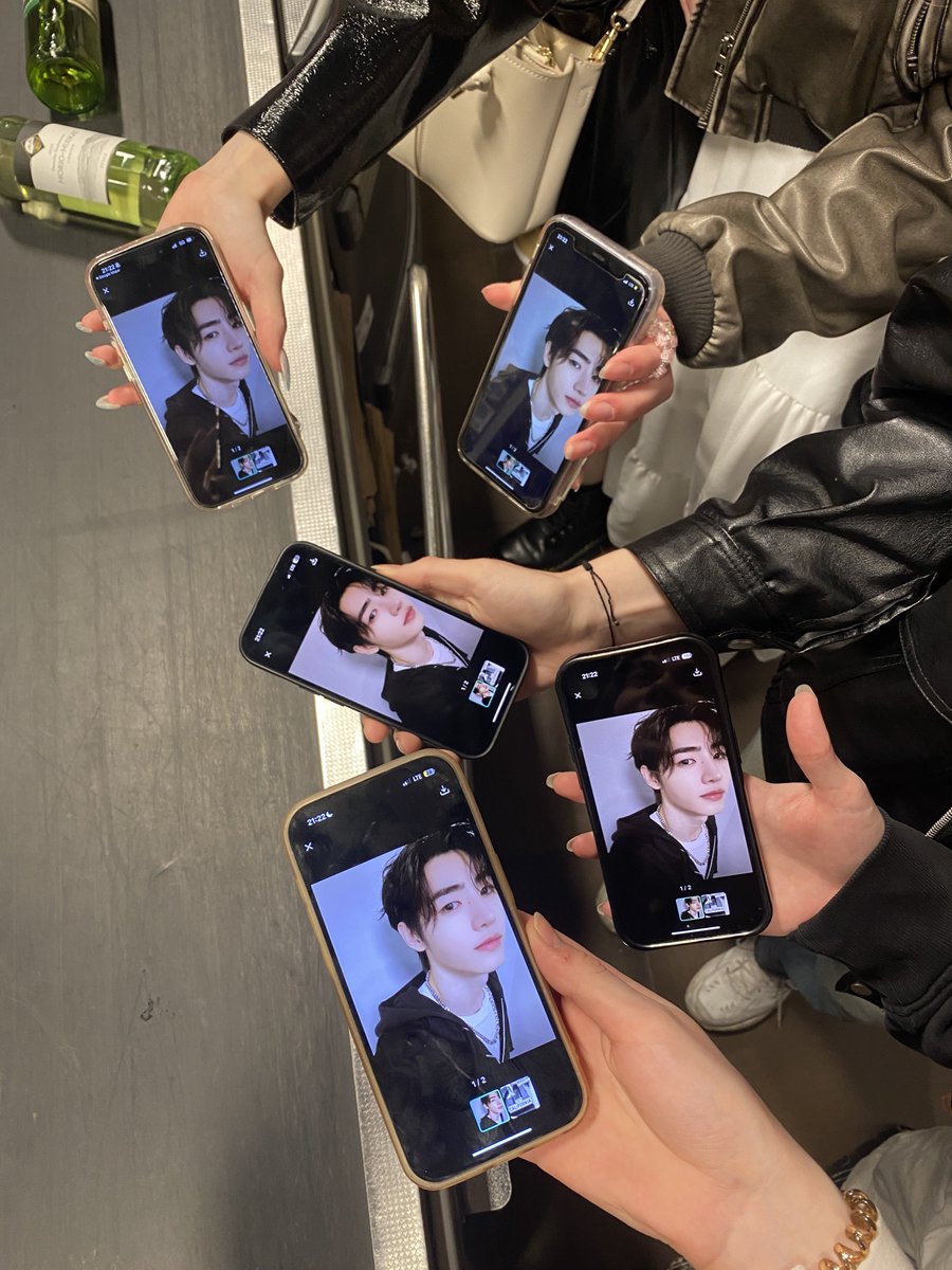 heeelings's tweet photo. SUNGHOON NATION https://t.co/QFMxaBqUTN