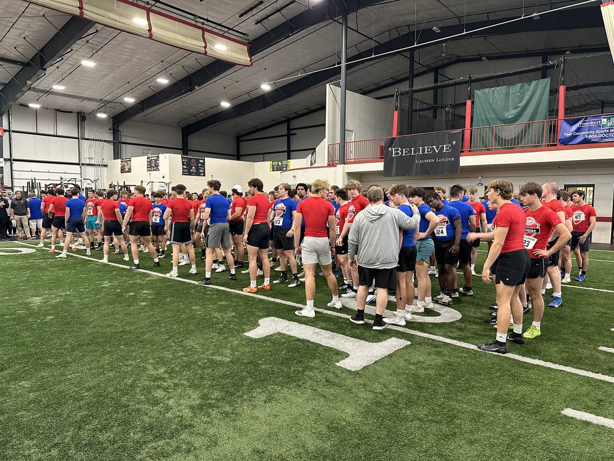 MattZirpoli's tweet photo. The WiFCA combine in WI is off and running with the 1st flight - thanks to @NXLevelBrad and @NXLevel_1 for hosting and running this combine of 600 plus athletes! #nxleveltrained https://t.co/koeC1SruzX