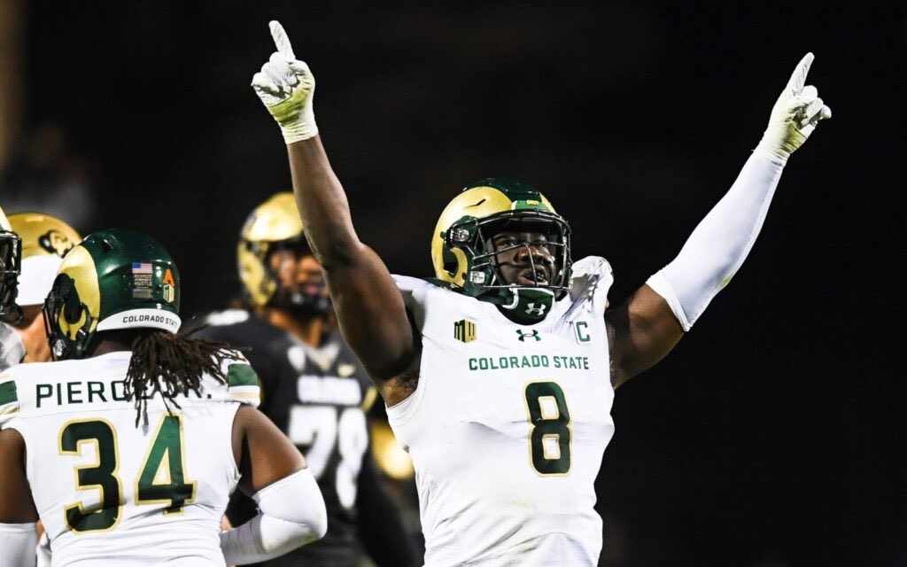 Mo Kamara on his mentality coming to Miami:

“I’m very angry going the round I did. The lovely team of Miami picked me up and I’m going to give them that burning desire. The way I’m going to play against these guys… all 31 other teams: look out.”

CHECK YOUR PULSE‼️