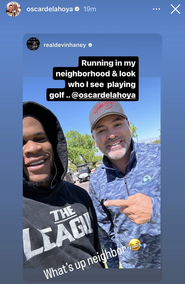 Devin Haney bumping into Oscar De La Hoya today, a week on from the Ryan Garcia fight…