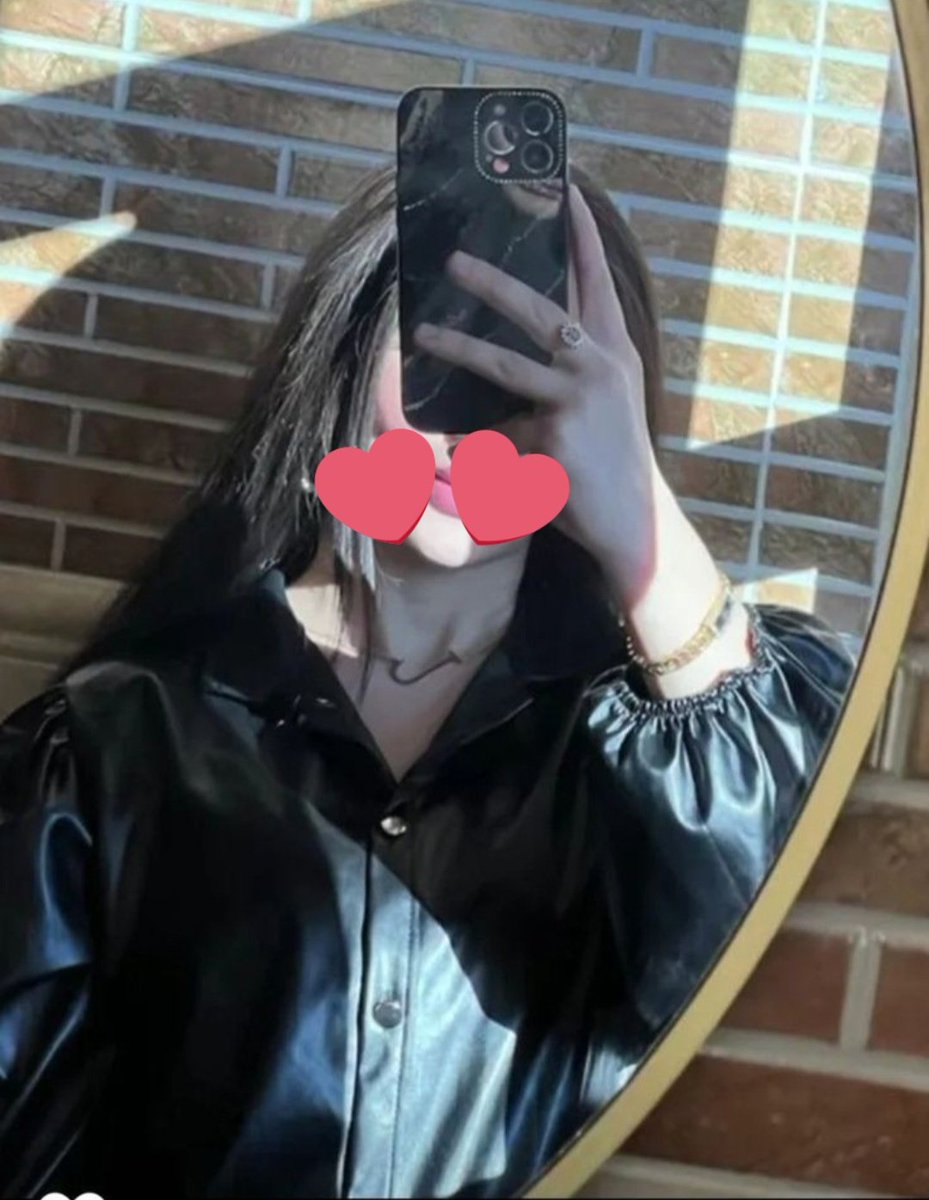 کوئی ایسا  اہل دل ہو  جو میری آرزو کرے 
کھو جاؤں اگر کہیں ، تو میری جستجو کرے 

میں اسکے ذہن ودل میں کچھ اسطرح  سماؤں 
وہ زبان  جب بھی کھولے میری گفتگو کرے....❤️😍💕