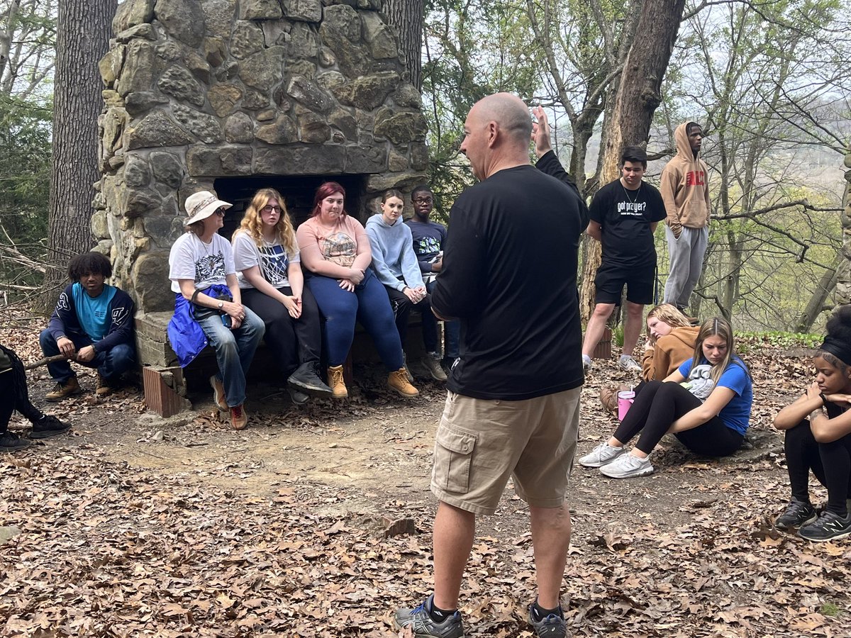 A special way to pray…on a walk in nature hearing from several faculty members who all want to help these seniors as they prepare for the next chapter in their life! @CampChris1924 @DIOCESEofCLE