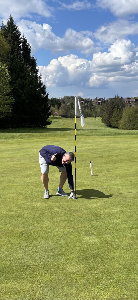 Hole in one today 🎯 buzzing 😀