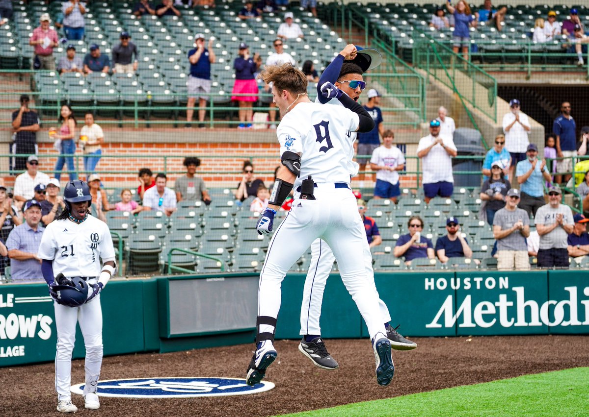 RiceBaseball tweet picture