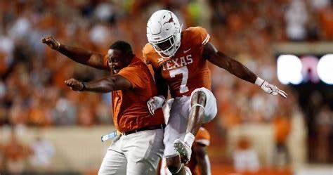 With the 167th pick in the fifth round of the 2024 #NFLdraft , the Jacksonville Jaguars select Texas RB Keilan Robinson. @InsideTexas #HookEm DETAILS: on3.com/boards/threads… #HookEm @__keilan