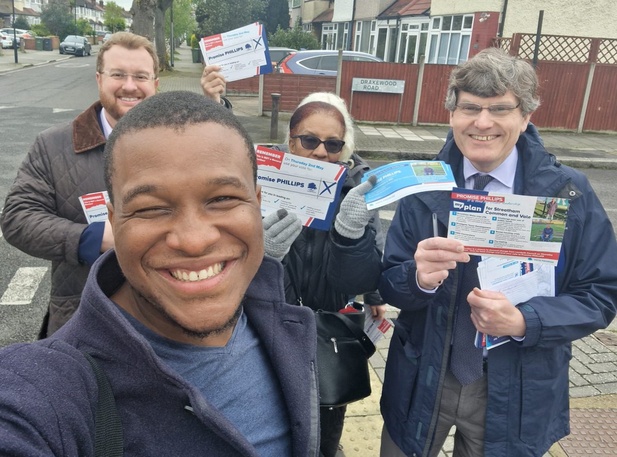 Great support on the doorsteps of @lambeth_council's Streatham Common & Vale ward during canvassing today not only for by-election candidate, @PromJPhillips, but also for @Councillorsuzie & @Chrissie_W13 
Scrap
- unwanted LTNs    
- high rise developments out of keeping with area
