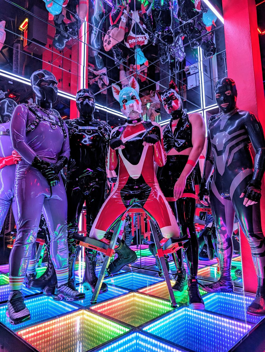 Happy Dressing Day - Rubber 🖤
See you every Saturday night. 
Welcome to <a href="/500cafebangkok/">500 Cafe</a>

#500cafebangkok #dressingday