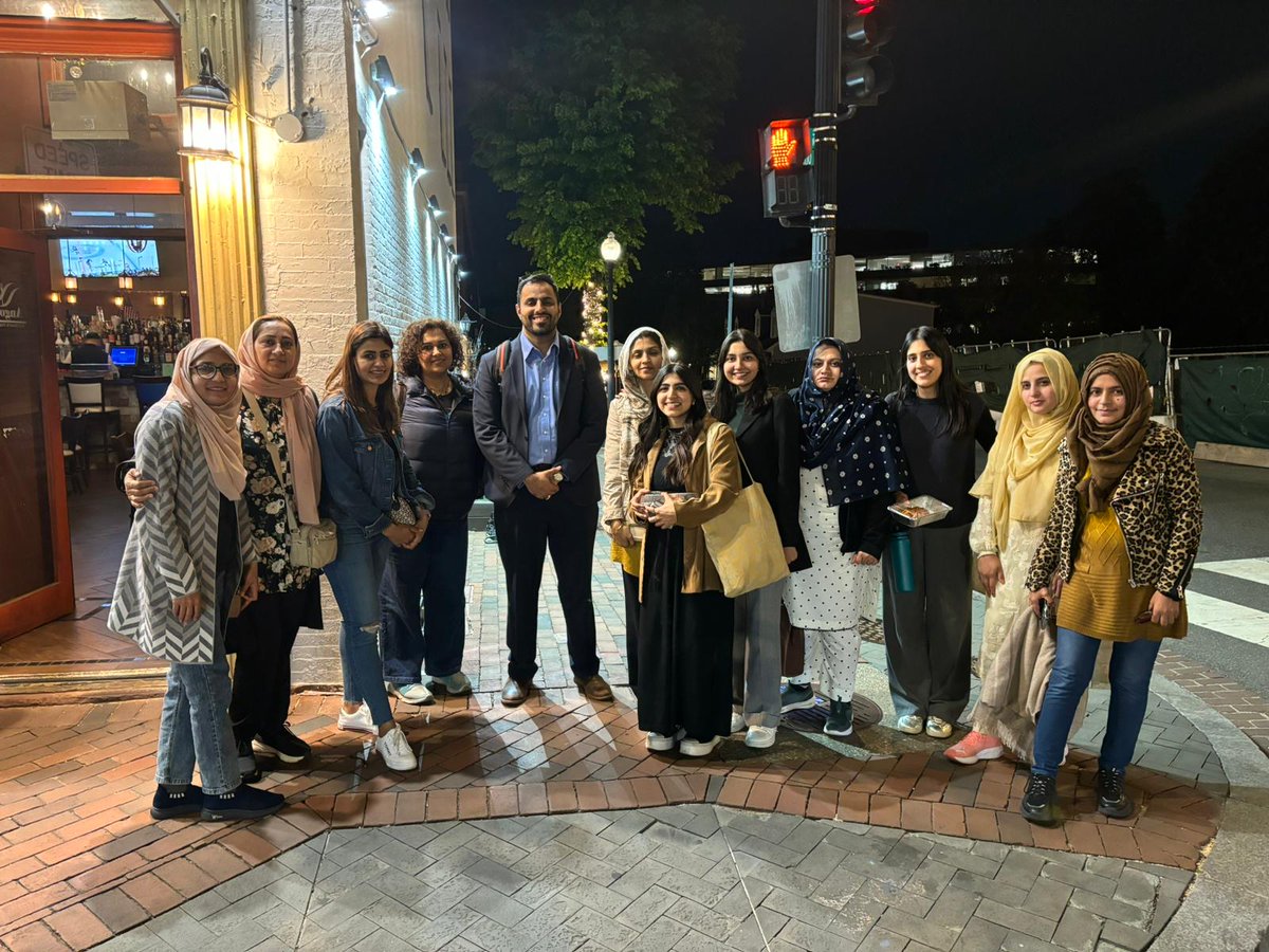 Misaal Irfan, Mustafa Ahmad, & Haadiya Ahmed, three of our American Pakistan Foundation Leadership Council community members, met with Pakistani women entrepreneurs visiting the US through the Dept of State’s Intl Visitor Leadership Program through the Meridian Intl Center in DC.