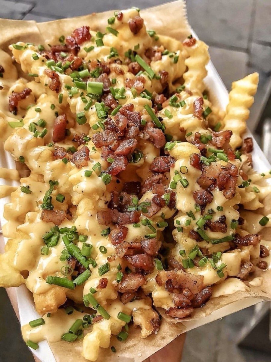 cheesy bacon fries