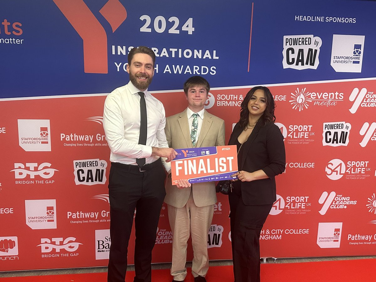 #IYA24 
C/Wood Team Leaders Dan & Zoya are very proud to be at the 2024 Inspirational Youth Awards with finalist Francis McGann from our last team! ⭐️⭐️ @SolihullPolice @ChelmsleyWMP @SolihullUpdates @colebridgetrust @CadetsWMP @PrincesTrustWCG