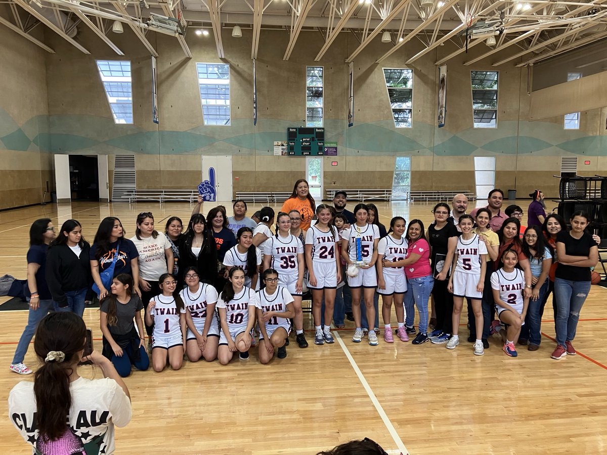 Twain Lady Lobos Champions Campeonas