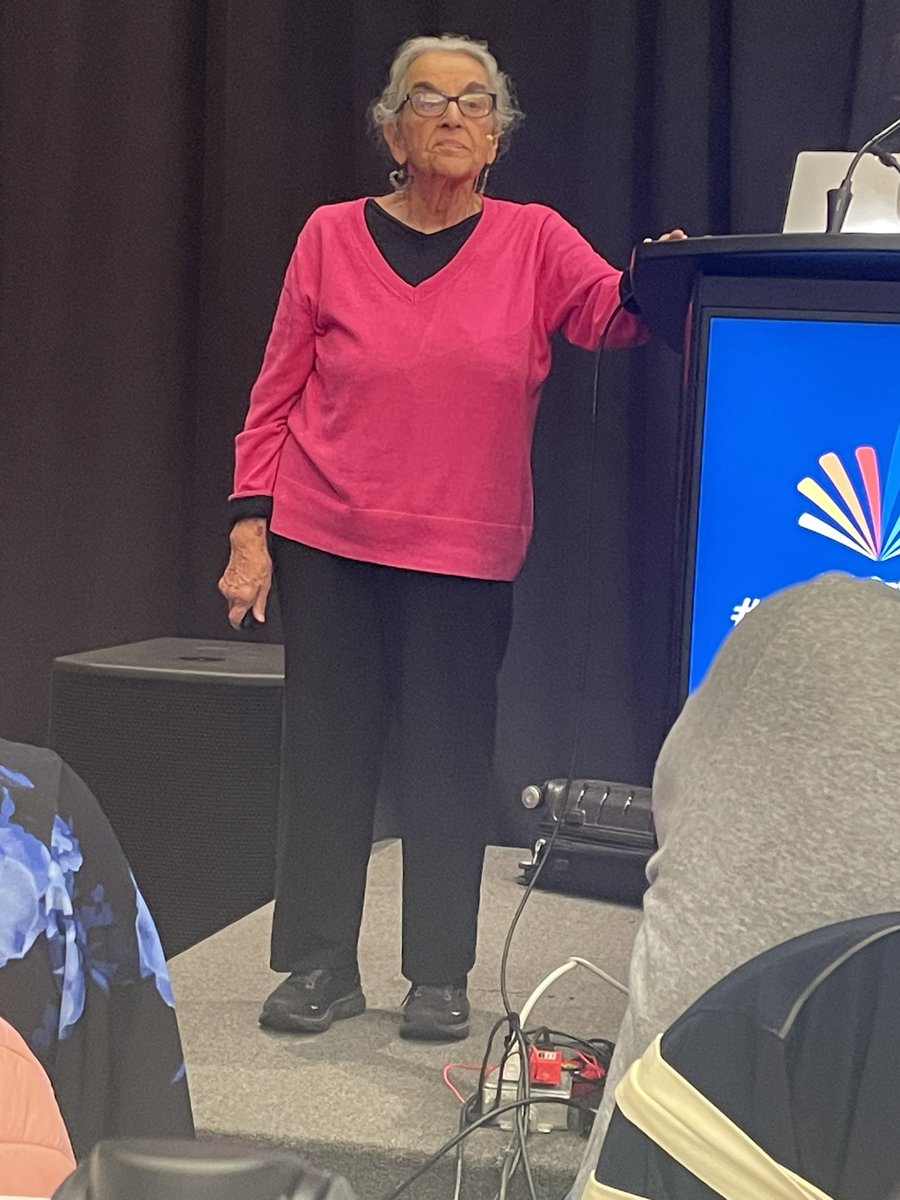 Fan girling and rejuvenated by this literacy guru. Thank you Anita Archer <a href="/StTheresaOCSB/">St. Theresa School</a> <a href="/OCSBelementary/">Student Success Elementary</a> #LitLEARN2024