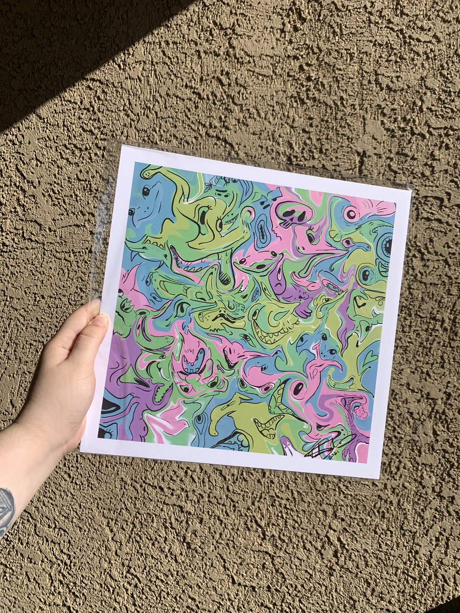 For my trippy weirdo friends
I love these but I also think they might scare people?🤷🏻‍♀️