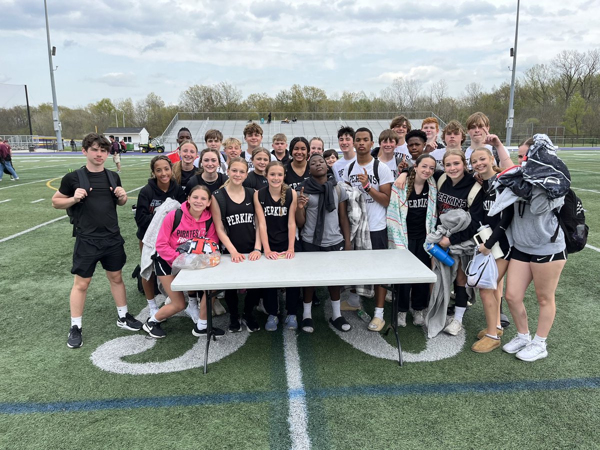 edubbs121's tweet photo. Another job well done by our junior high track teams, 
Our boys took first and our girls finished third at the Avon Invitational. https://t.co/oD7HxZuXgn